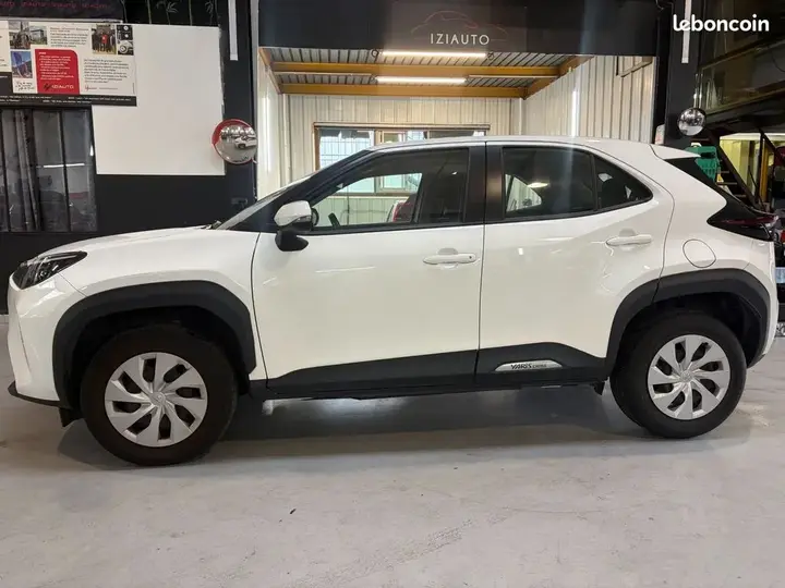 Toyota Yaris Cross 2022 photo 2