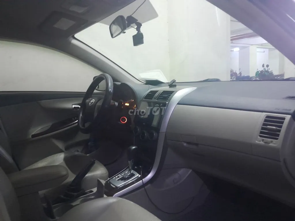 Toyota Corolla Altis 2010 photo 3