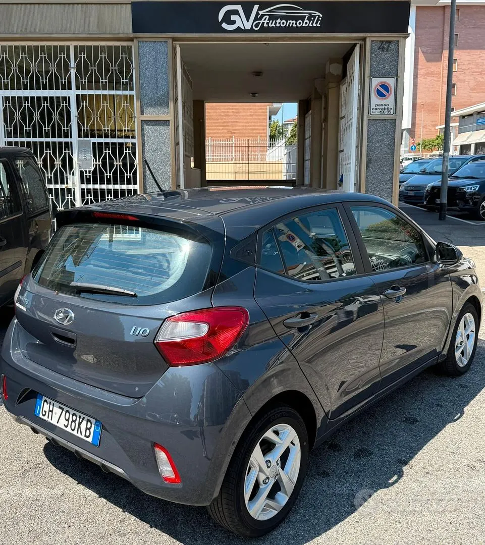 Hyundai I10 2022 photo 4