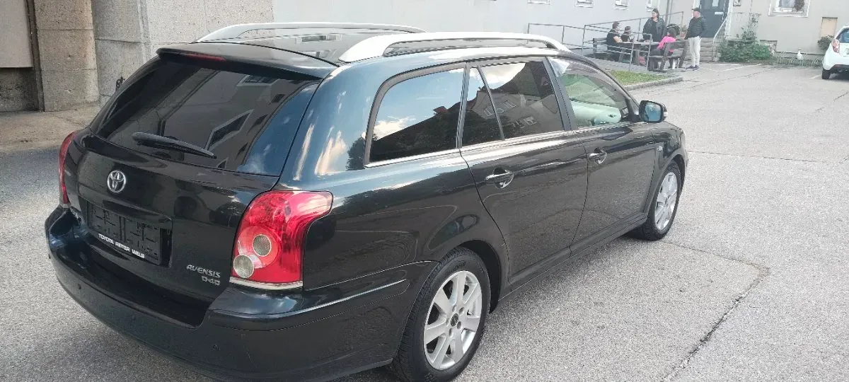 Toyota Avensis 2006 photo 3