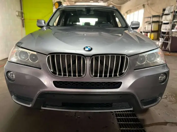 BMW X3 2014 photo 2