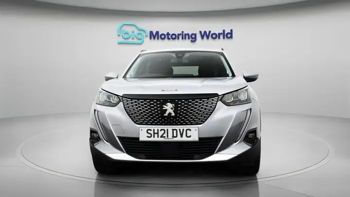 Peugeot 2008 2021 photo 3