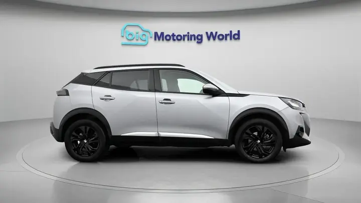 Peugeot 2008 2021 photo 5
