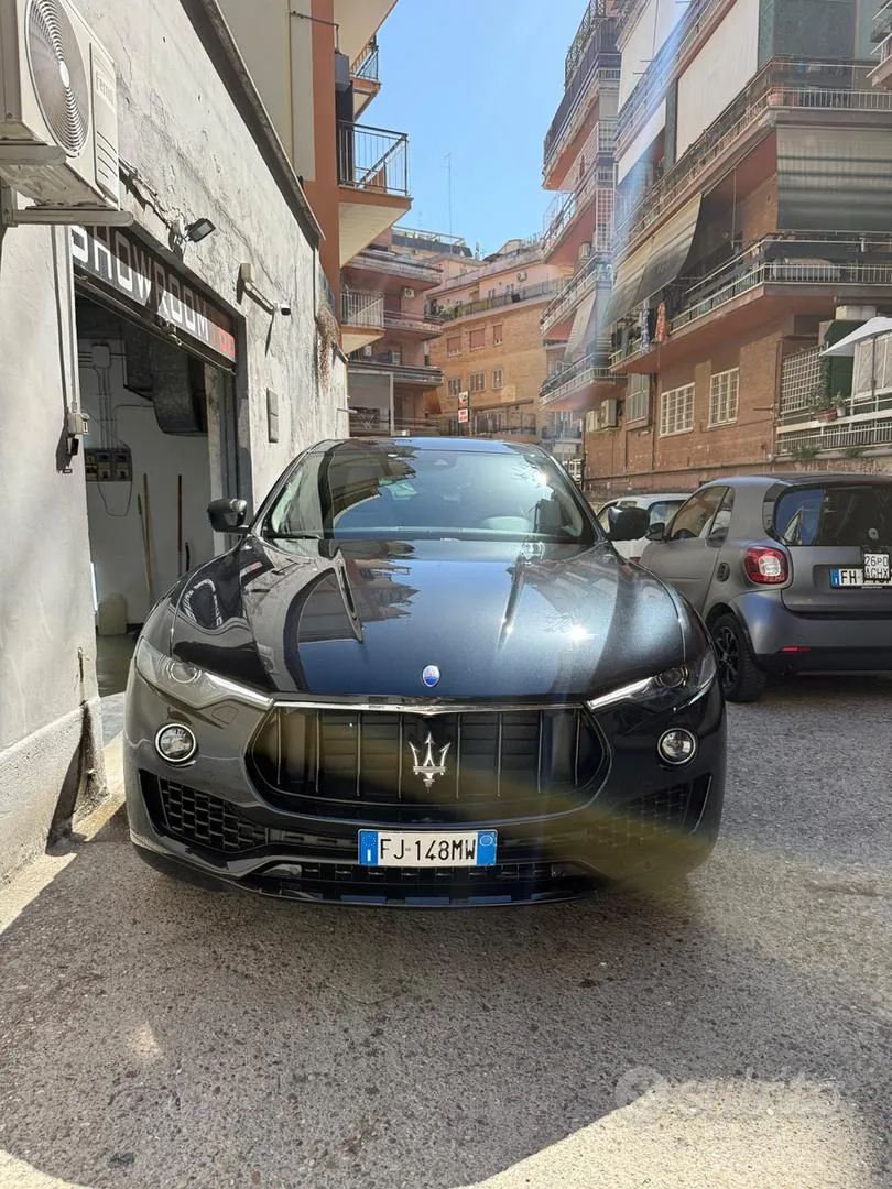 Maserati Levante 2016 photo 3