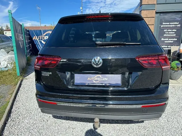 Volkswagen Tiguan 2021 photo 4