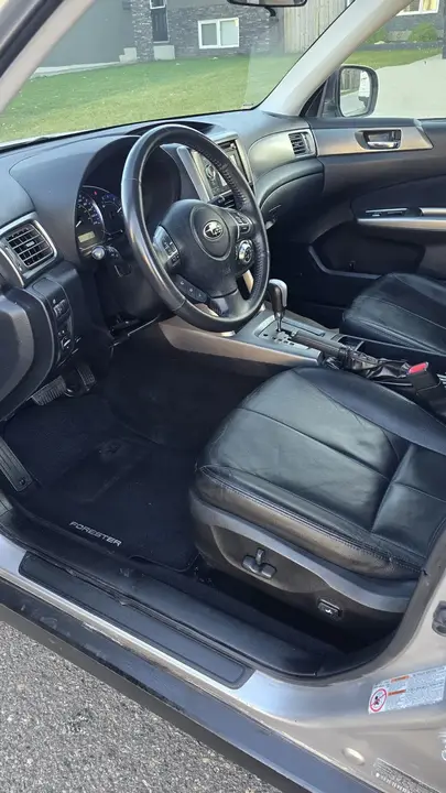 Subaru Forester 2011 photo 5