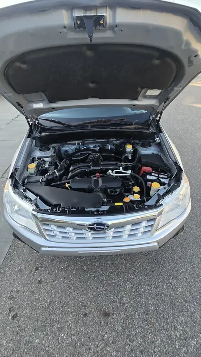 Subaru Forester 2011 photo 3