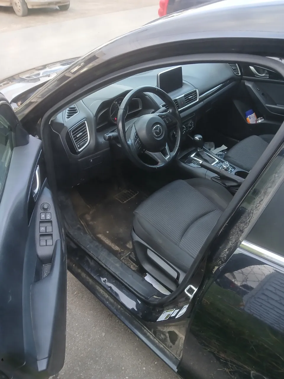 Mazda 3 2015 photo 5