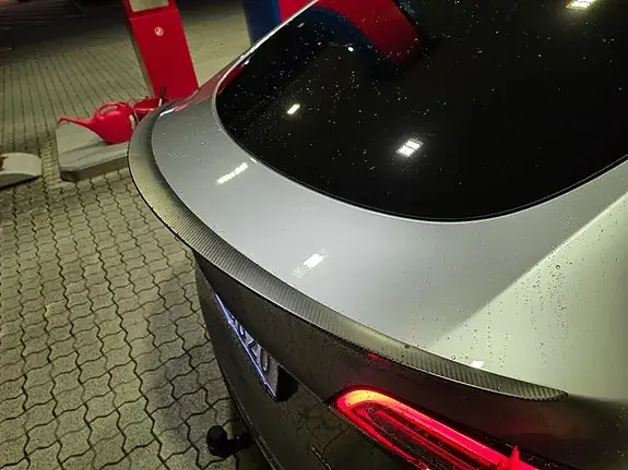Tesla Model Y 2025 photo 5