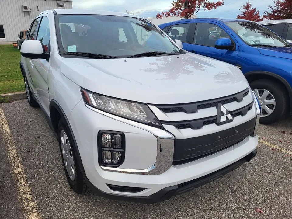 Mitsubishi Rvr 2026 photo 3
