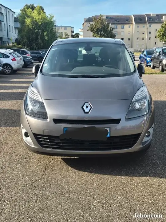 Renault Grand Scenic