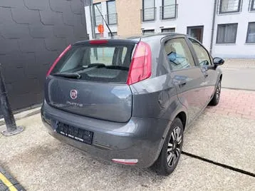 Fiat Punto 2015 photo 3