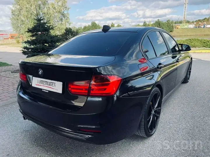 BMW 320 2013 photo 5