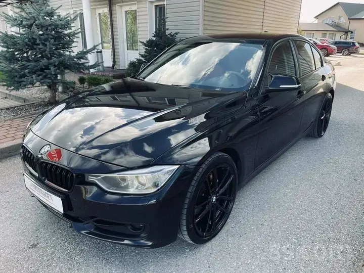 BMW 320