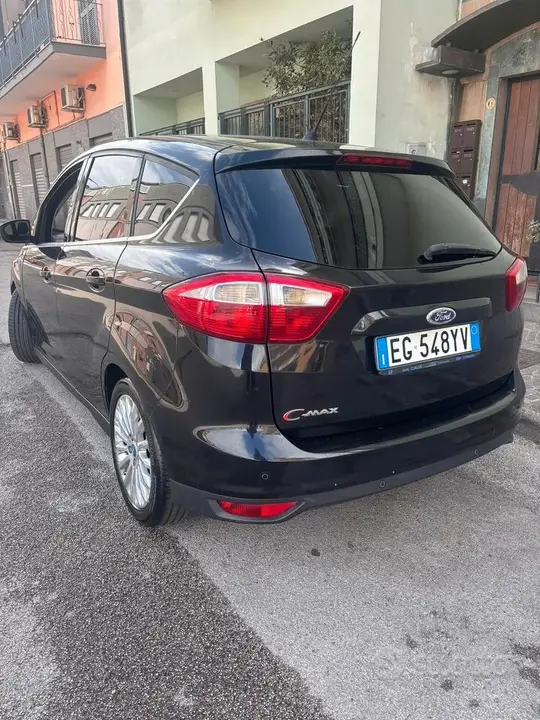 Ford C-Max 2012 photo 4