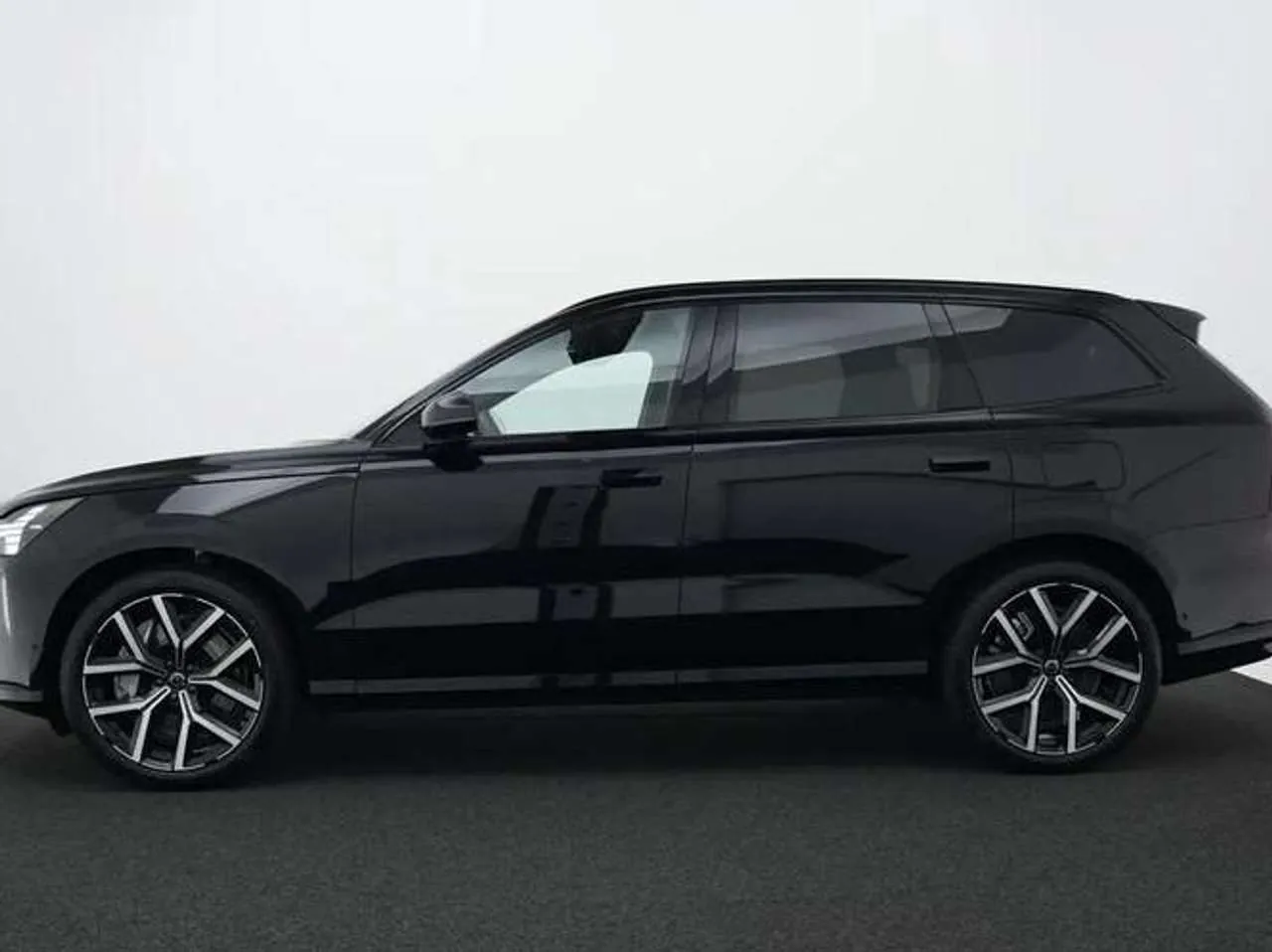 Volvo Ex90 2025 photo 4