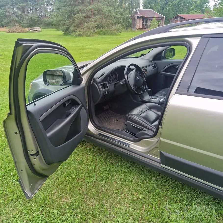 Volvo Xc 70 2011 photo 4