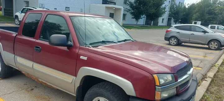 Chevrolet Silverado 2004 photo 3