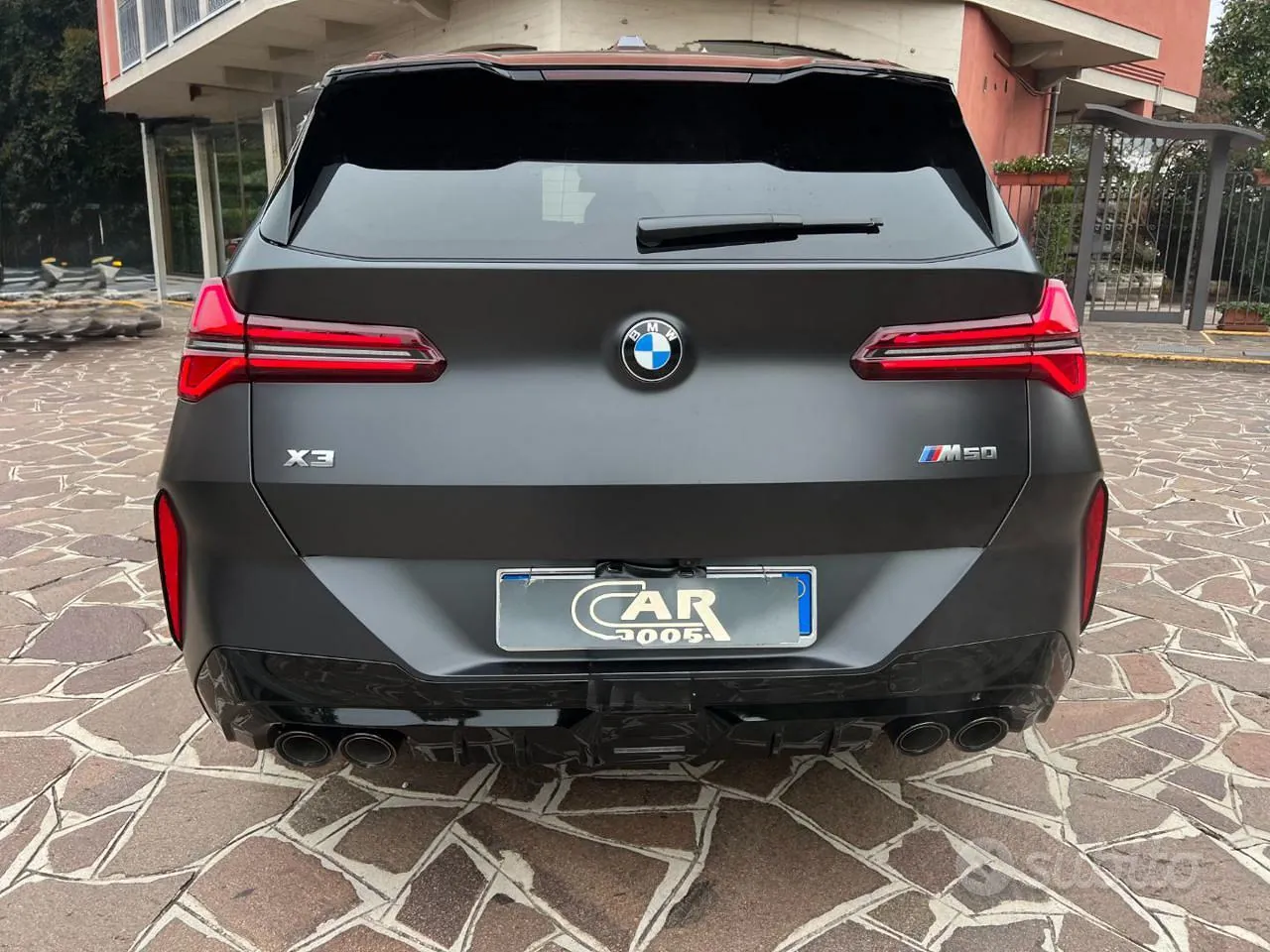 BMW X3 2024 photo 2
