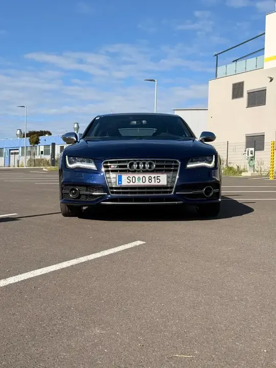 Audi A7 2012 photo 3