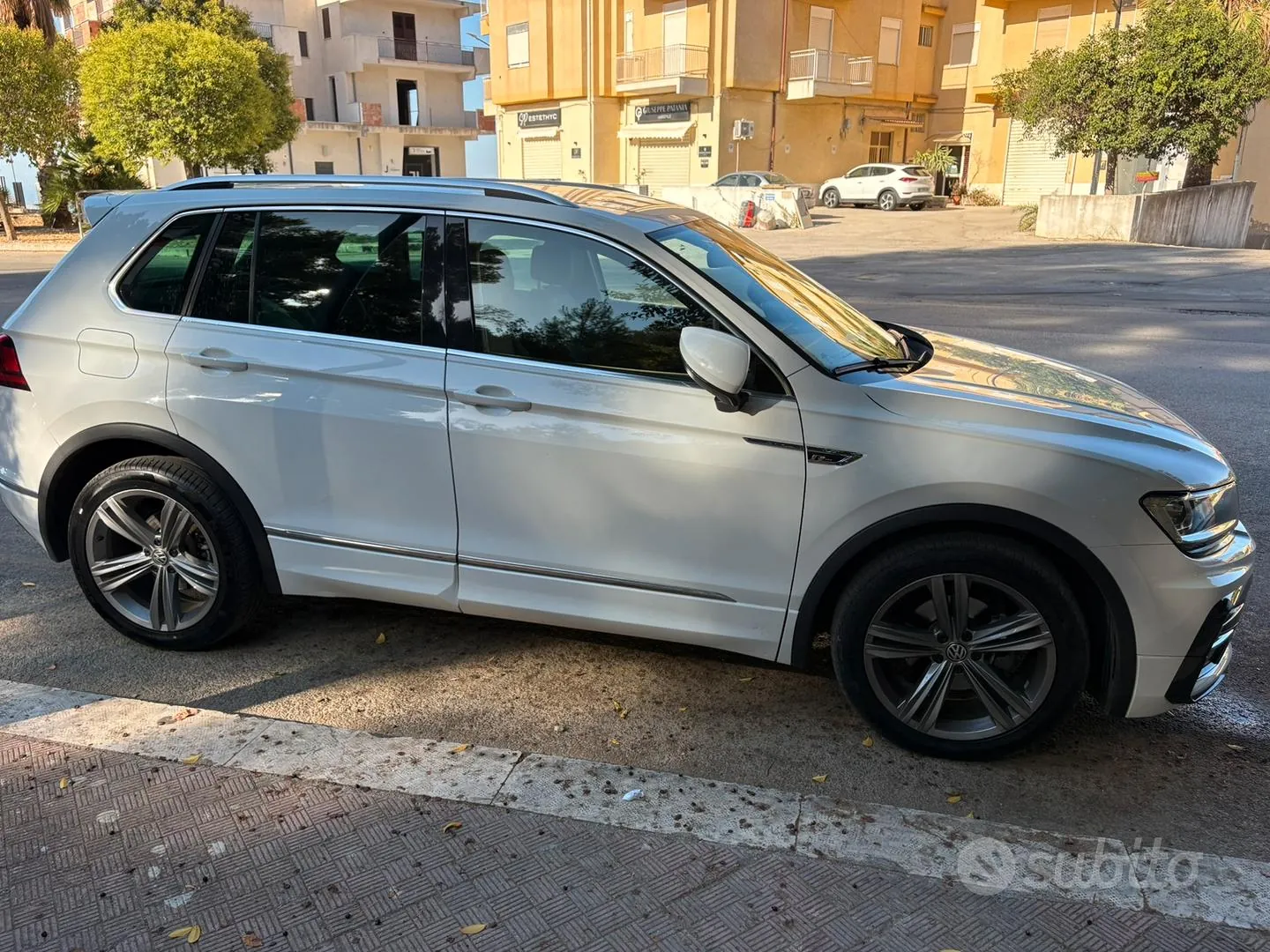 Volkswagen Tiguan 2019 photo 2