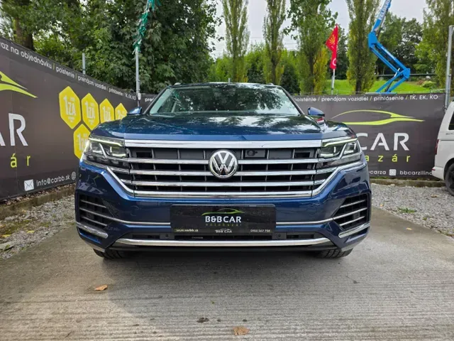 Volkswagen Touareg 2019 photo 2