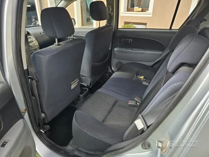 Daihatsu Sirion 2008 photo 3