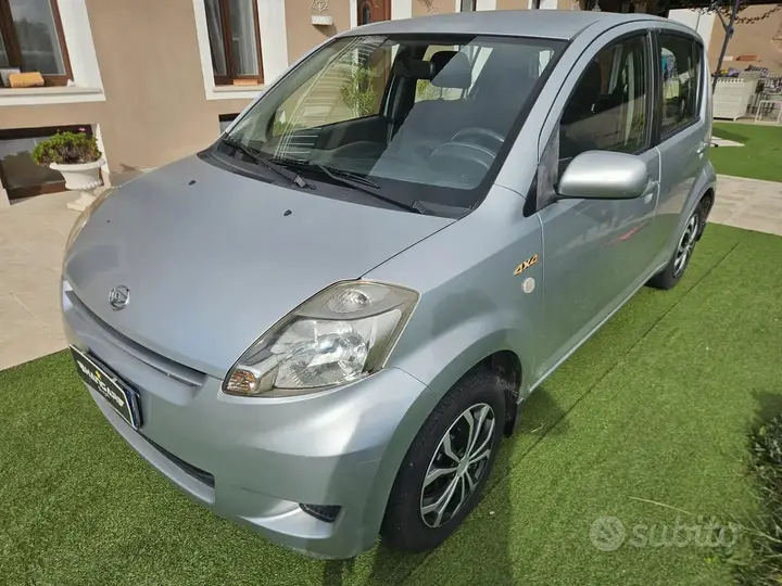 Daihatsu Sirion 2008 photo 2
