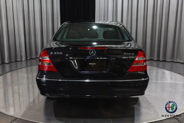 Mercedes-Benz E-Class 2006 photo 4