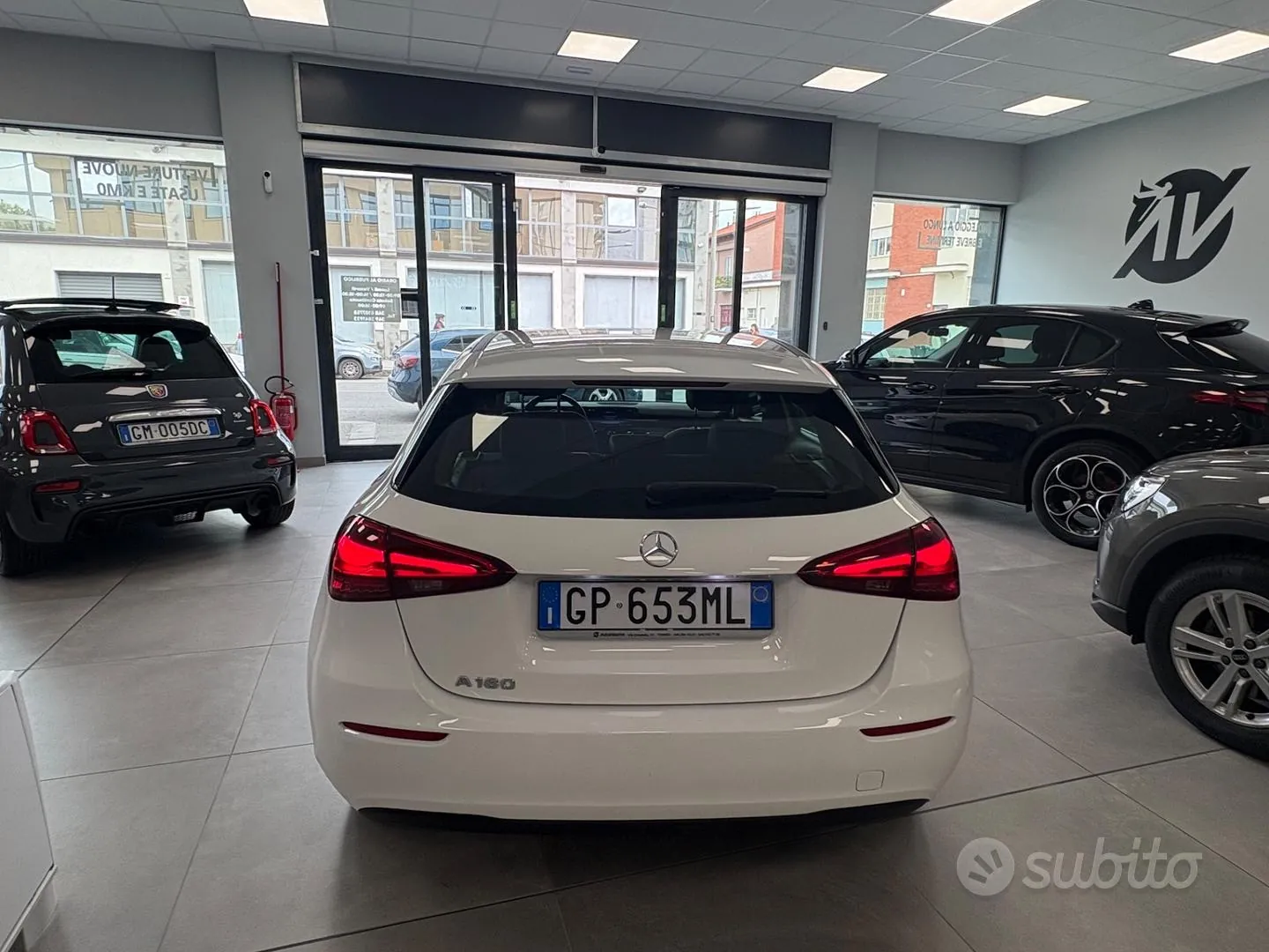 Mercedes-Benz A 180 2023 photo 5