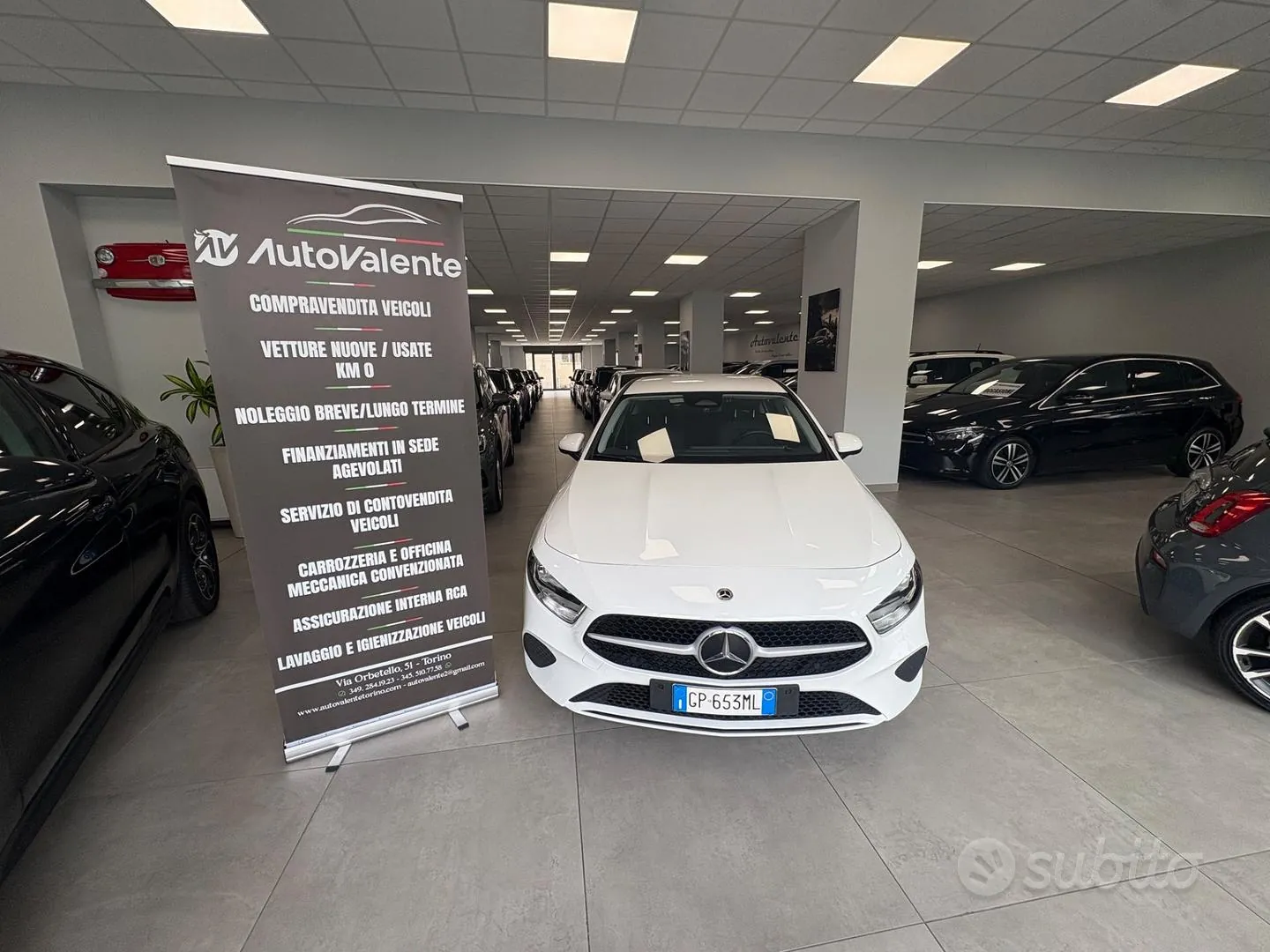 Mercedes-Benz A 180 2023 photo 2