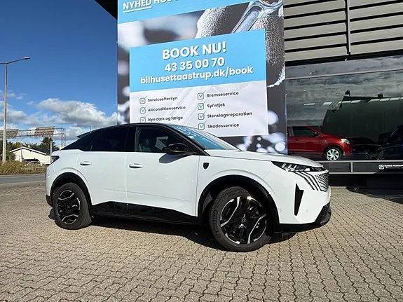 Peugeot E-3008