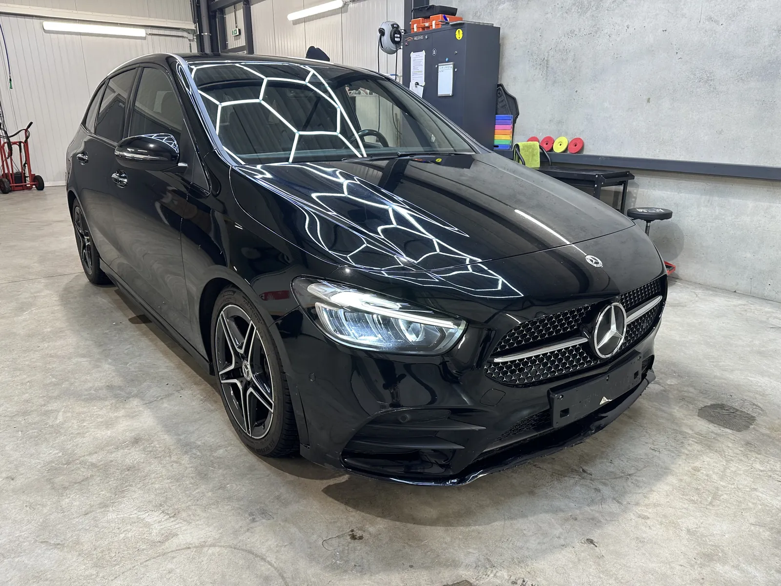 Mercedes-Benz B