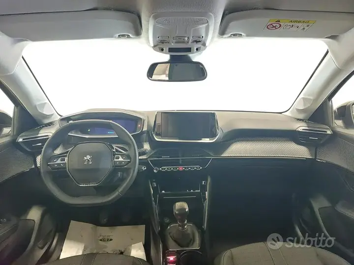 Peugeot 208 2023 photo 5