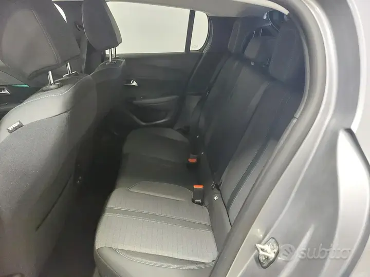 Peugeot 208 2023 photo 4