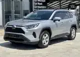 Toyota Rav4 2020 photo 3