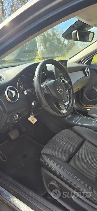 Mercedes-Benz Gla 2018 photo 4