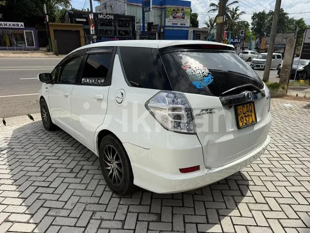 Honda Fit 2016 photo 4