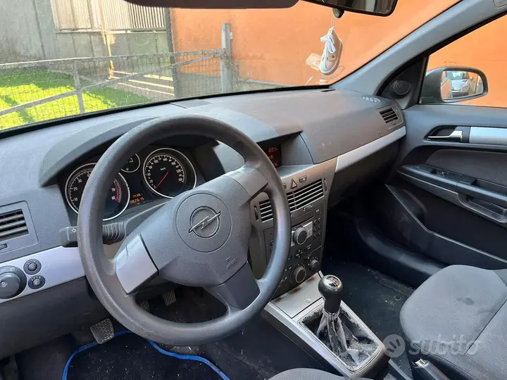 Opel Astra 2006 photo 5
