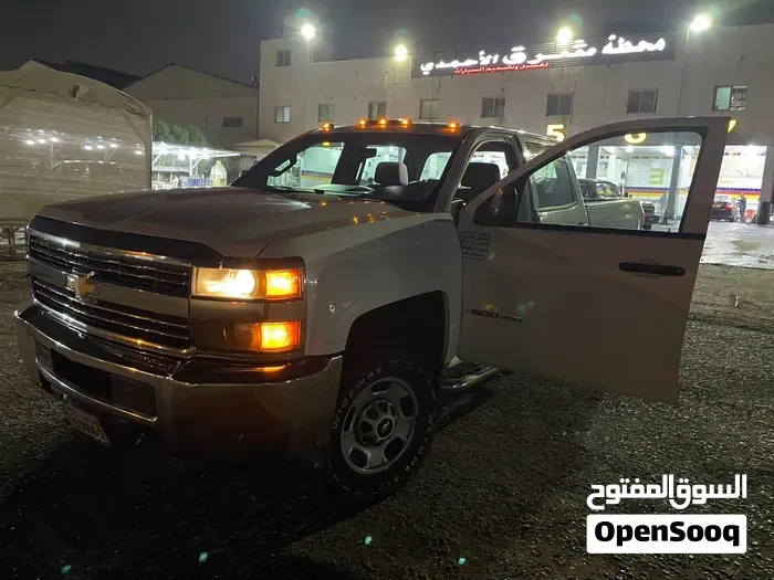 Chevrolet Silverado 2017 photo 2