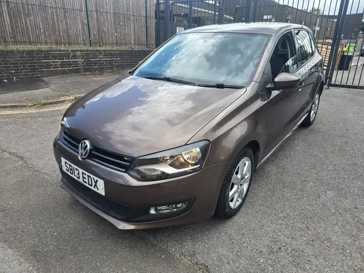 Volkswagen Polo 2013 photo 2