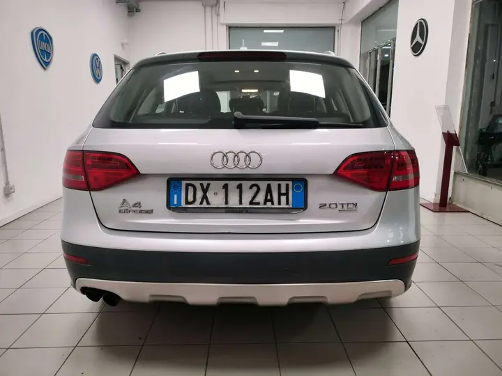 Audi A4 Allroad 2009 photo 5