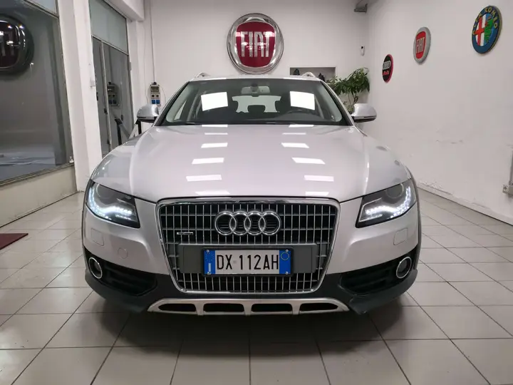 Audi A4 Allroad 2009 photo 2