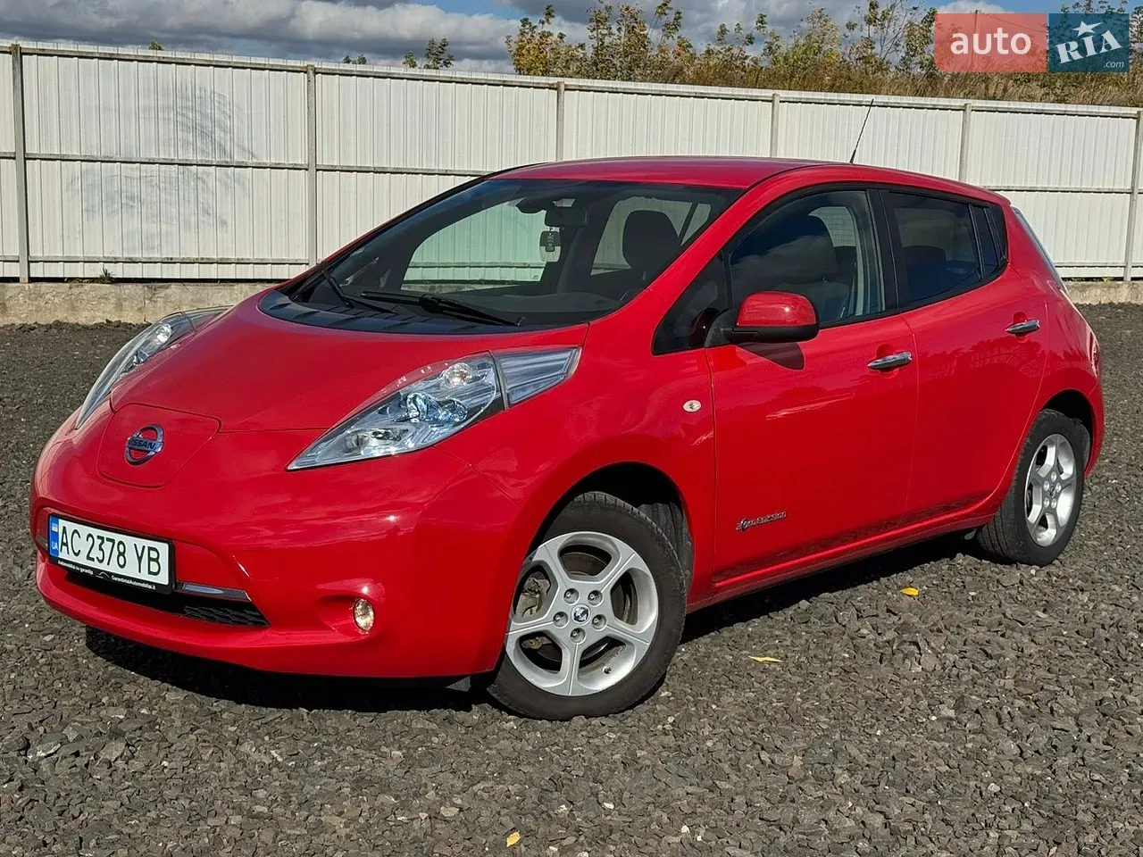 Nissan Leaf 2017 photo 2