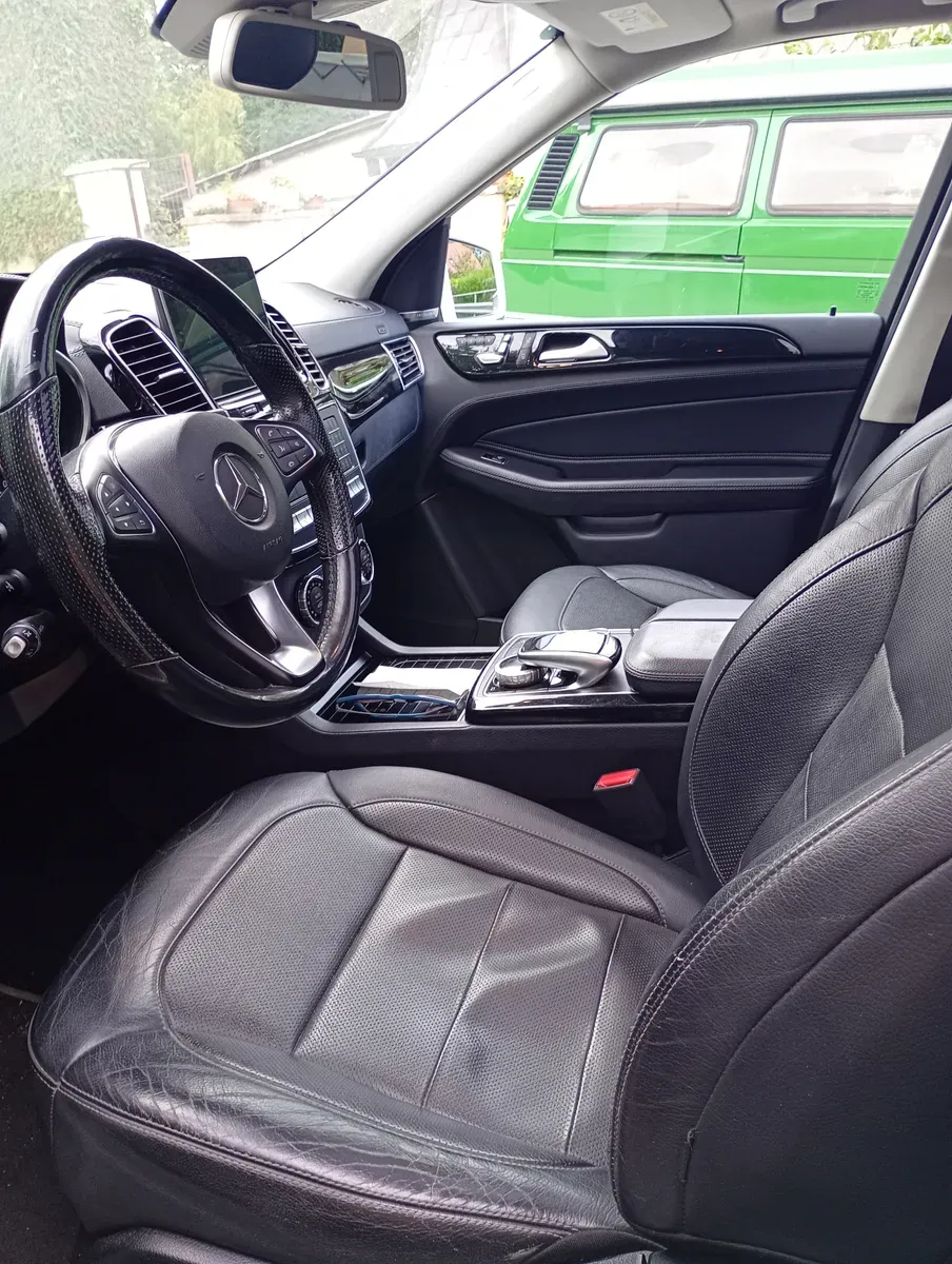Mercedes-Benz Gle-Class 2018 photo 2