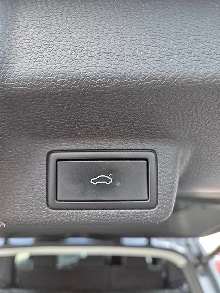 Volkswagen Id. Buzz 2023 photo 5