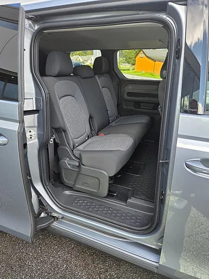 Volkswagen Id. Buzz 2023 photo 3