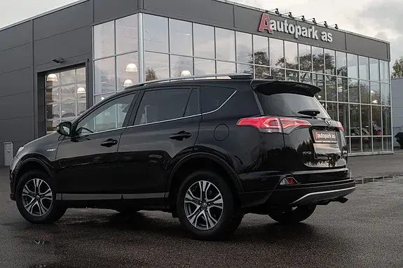 Toyota Rav4 2018 photo 5