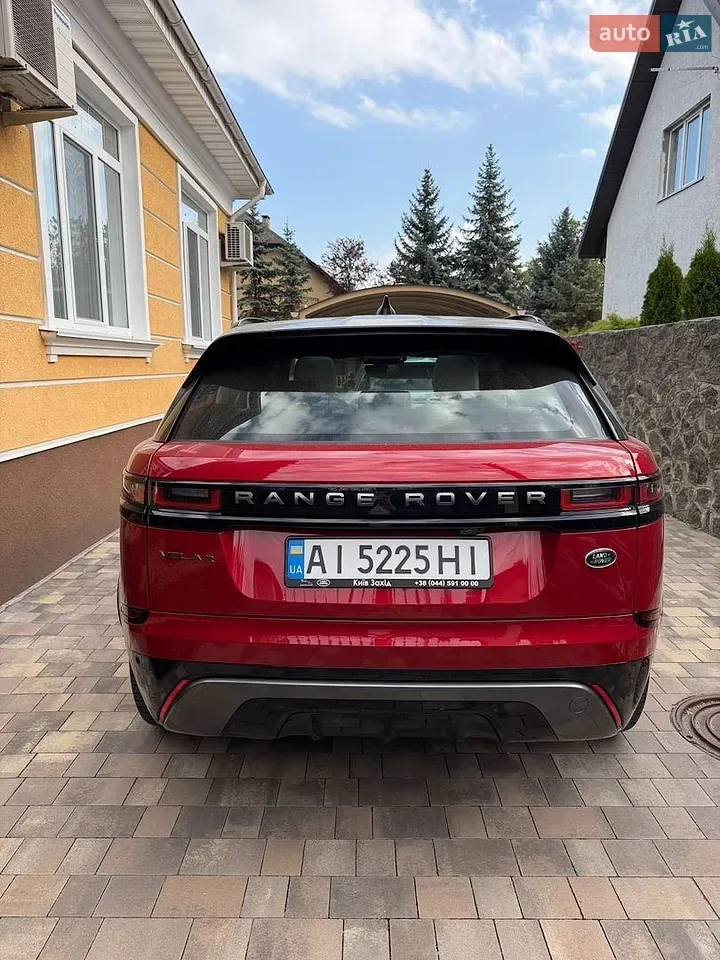 Land Rover Range Rover Velar 2023 photo 5