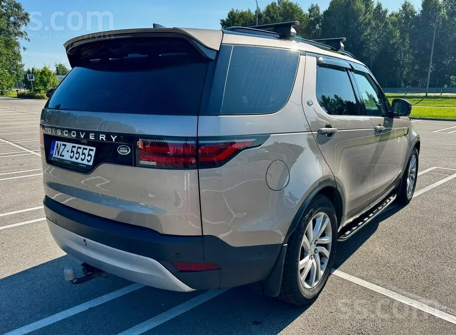 Land Rover Discovery 2021 photo 3